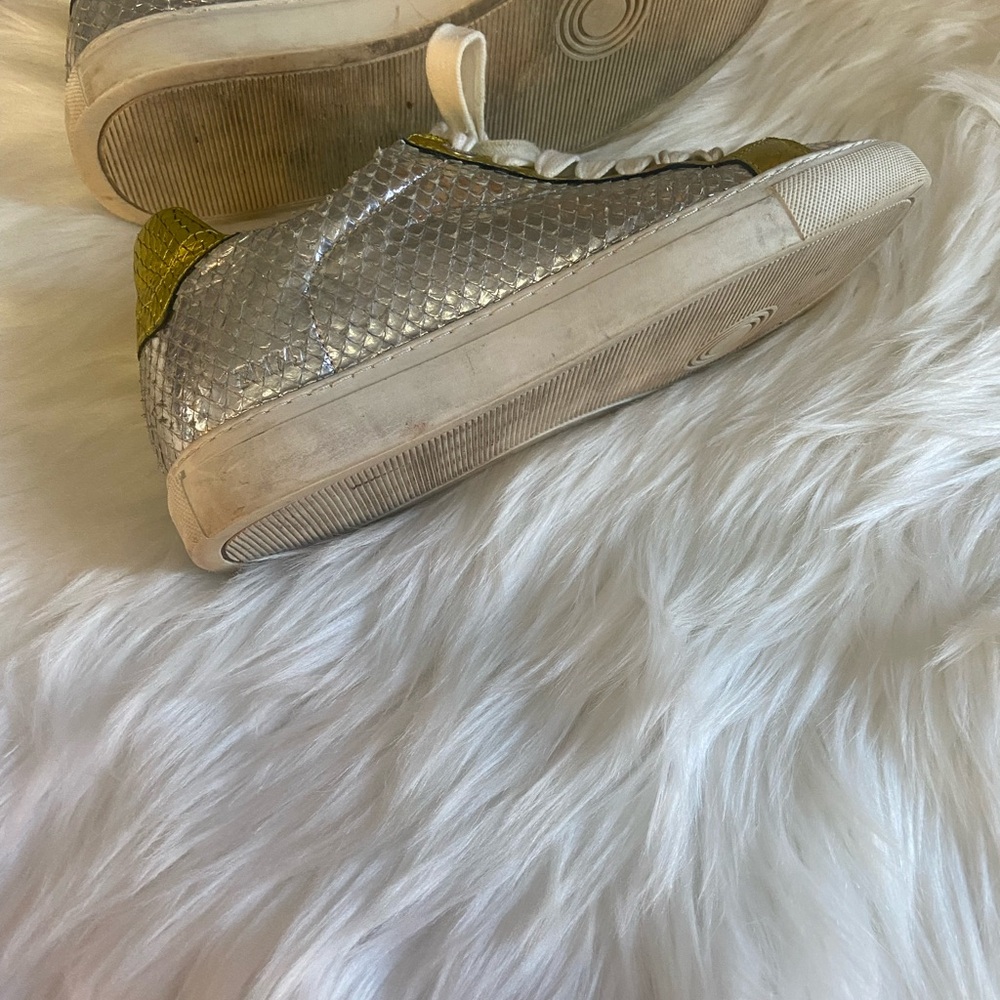 Metallic Silver and Gold Sz 38 Women’s Sneakers - Picture 5 of 7